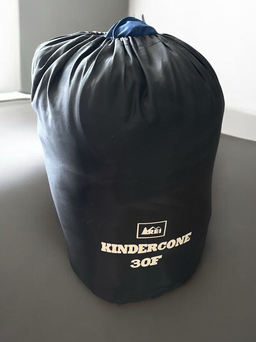 REI Kindercone 30F Kids Sleeping Bag Stuff Sack in Navy